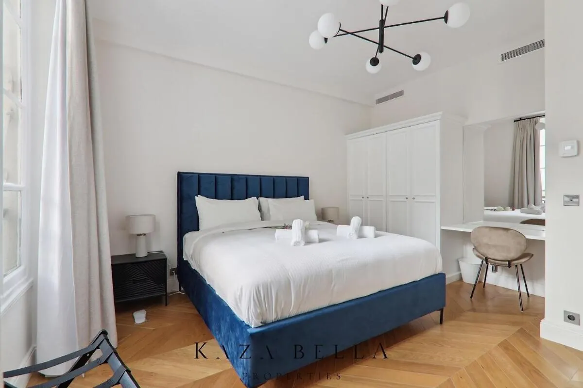 Kaza Bella - Paris 8 Luxurious Apartment Close To Arc De Triomphe 0*,  France