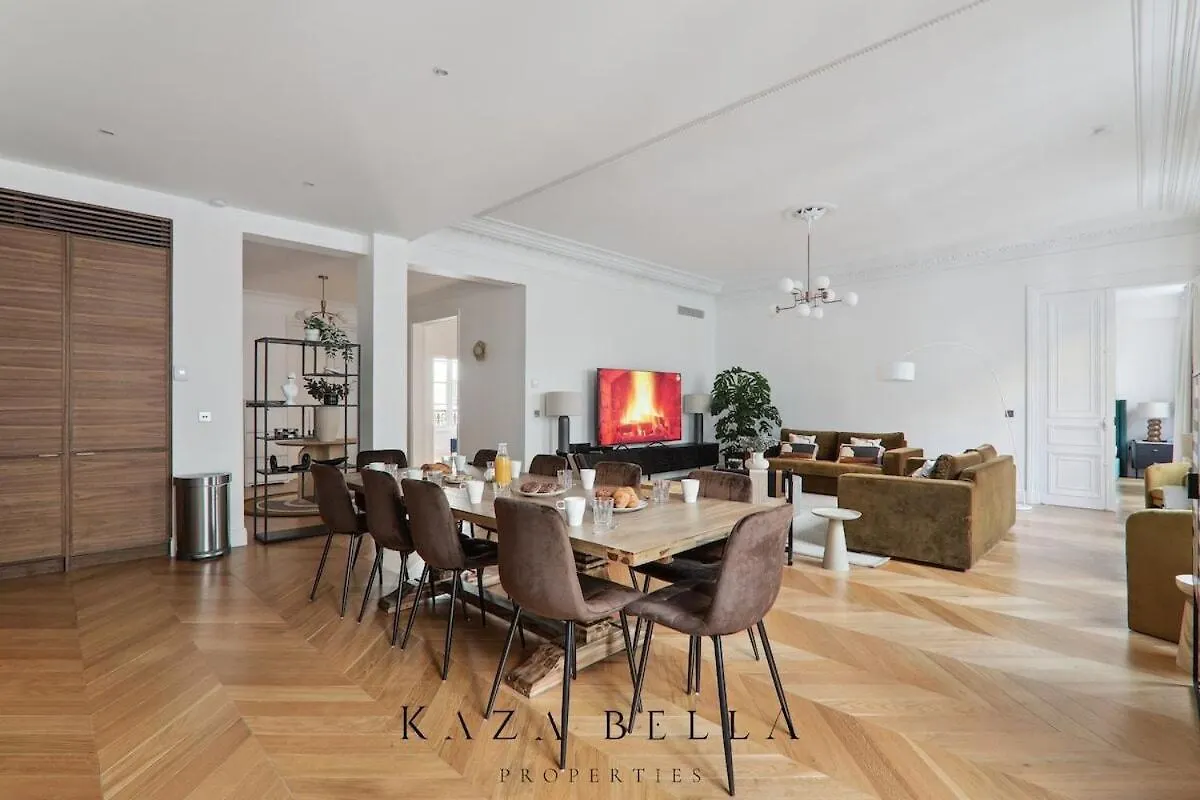 Kaza Bella - Paris 8 Luxurious Apartment Close To Arc De Triomphe 0*,  France